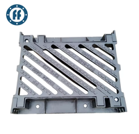 Grille de couverture de trou d'homme carrée en fonte ductile personnalisée avec charnière
