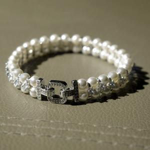 สร้อยข้อมือมุกแบบวินเทจประดับเพชรสองแถวพร้อมหัวเข็มขัดแบบถัก สามารถเย็บติดกับเสื้อผ้าได้ สร้อยคอเสื้อสเวตเตอร์ ดีไซน์เรียบหรู ใช้ได้ทั้งผู้หญิงและผู้ชาย - Product Image 2