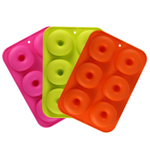 Set di Stampi Rotondi in Silicone per Cottura - <span class=keywords><strong>Teglia</strong></span> Antiaderente per Ciambelle, Torte e Biscotti con Design Resistente al Calore, Utensili da Cucina Multiuso - Product Image 1