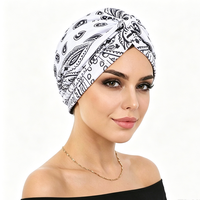 Topi Turban Lipit Motif Paisley dengan Ikat Depan, Bahan Lembut dan Elastis, Penutup Kepala Warna Solid, Bandana untuk Wanita, Penutup Rambut untuk Kemoterapi
