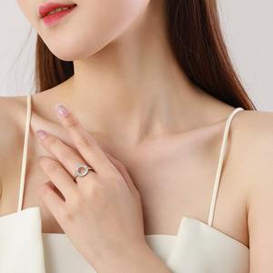 Bague en argent sterling 925 imperméable, ronde, avec zircone, pour femmes, bague de fiançailles de luxe, bague de mariage, bijoux en diamant de laboratoire - Product Image 2