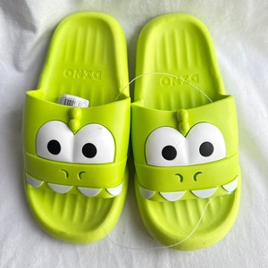 Ciabatte Estive da Donna a Forma di Rana Verde, Punta Aperta, Suola in EVA Ammortizzata, Tomaia in PVC, Taglie 36-41 - Product Image 6