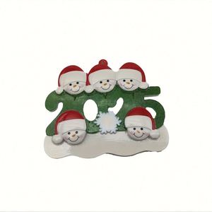 Adornos Navideños Personalizados 2025, Hechos a Mano en Resina, con Nombre de Familia de 1, 2, 3, 4, 5, 6, 7 u 8 Miembros, para Decoración del Árbol de Navidad, Regalos Promocionales para el Hogar - Product Image 1