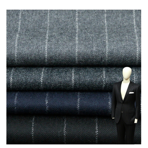 Tela Teñida de Lana Merino 100% Ecológica con Rayas para Trajes y Chaquetas de Hombre, Estilos Otoño/Invierno - Product Image 1