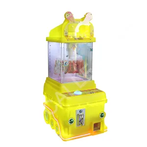 Máquina de venda automática de brinquedos de arcade, roda da sorte operada por moedas, mini máquina de jogo de garra de prêmio e braçadeira, jogo de resgate