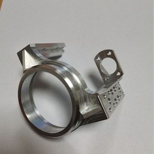 Support de lentille optique usiné sur mesure par CNC pour accessoires de drone et caméra industrielle, usinage 5 axes - Product Image 3
