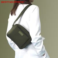 Vente en gros de sacs à bandoulière multifonctions à la mode sacs à bandoulière étanches en néoprène sacs à bandoulière portables avec chaînes pour hommes et femmes