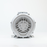 Petit souffleur d'air 0.5hp 3 phases anneau vortex souffleur 130mbar -120mbar 80m3/h pompe à vide pour l'aquaculture petit étang à poissons souffleur