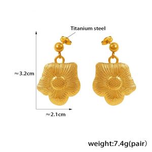 Declaración PVD Chapado en oro 18K Pendientes colgantes de flores grandes Pendientes vintage de flores de oro amarillo de acero inoxidable que no se deslustran - Product Image 6