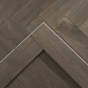 Modern 3.0mm Oak Veneer Herringbone Design <b>Engineered</b> <b>Flooring</b> with Click Lock Installation for Basement - Product Image 6