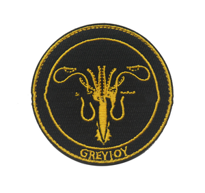 Sea Customer's Overseas Cross-Border Supply Rights Game Song Ice Fire Brazalete de hierro bordado para parche Ecológico - Product Image 3