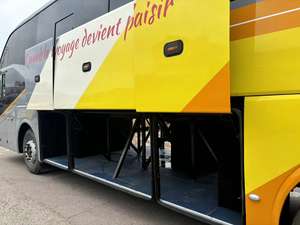 חם למכירה אוטובוס איכותי מושלם 55 מושבים מושבים יד ימין מאמן אוטובוס יוקרה אוטובוס למכירה - Product Image 3