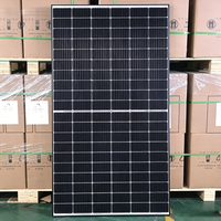 Panneaux solaires pliables innovants 600W/700W, cellules solaires à haute efficacité, énergie propre durable, pour la maison et l'industrie
