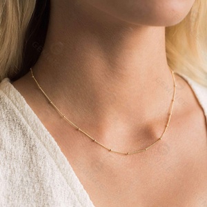 Collana Gemnel Fashion in Argento Sterling 925 Placcato Oro 18k con Catena Satellite Semplice e Perline Glitterate - Product Image 2