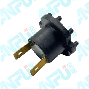 B28V510A3H7 ซ็อกเก็ตไฟเลี้ยวรถจักรยานยนต์ด้านหน้าทดแทน H1 H7 RZ 03 A0093 - Product Image 4