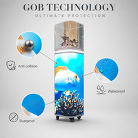 Vitrine LED verticale cylindrique GOB étanche et antichoc P1.8 P2.0 P2.5 pour exposition commerciale intérieure