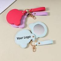 Cermin Rias Gantungan Kunci Kulit PU yang Dapat Disesuaikan, Cermin Genggam Portabel untuk Sentuhan Cepat dengan Logo, Liontin Tas Elegan, Hadiah untuk Wanita