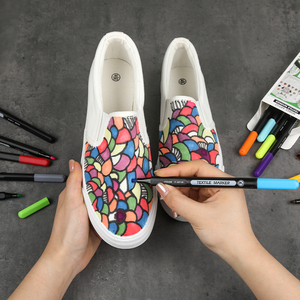 P-A07100 Mobee 12 pcs/set <span class=keywords><strong>Stylo</strong></span> <span class=keywords><strong>marqueur</strong></span> <span class=keywords><strong>pour</strong></span> tissu de haute qualité <span class=keywords><strong>pour</strong></span> le bricolage Céramique Art Designs personnalisés Set de marqueurs <span class=keywords><strong>pour</strong></span> tissu - Product Image 4