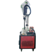 Solución de soldadura Cobot Mig Mag con coche para una cómoda programación de configuración simple en movimiento