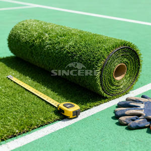 Yüksek Yoğunluklu 30mm 40mm Açık Yeşil Su Geçirmez Suni Çim Halı Rulosu Bahçe Dekorasyonu için Yüksek Yoğunluklu Yapay Çim - Product Image 3