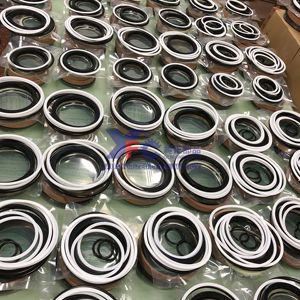 Ec240b Bộ tải bánh xe <span class=keywords><strong>Boom</strong></span> Arm xi lanh thủy lực <span class=keywords><strong>Kit</strong></span> 14589134 14589135 voe14589134 voe14589135 yfc Thương hiệu chất lượng cao <span class=keywords><strong>3</strong></span> - Product Image 3