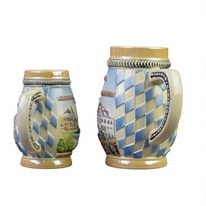 Chope à bière en porcelaine de style allemand classique avec poignée, motif en relief des monuments de Munich, design par sublimation, écologique, réutilisable, thème Bavière - Product Image 4