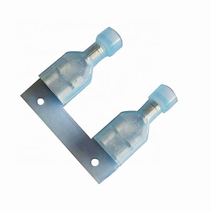 FDFN2-110(5) נקבה ניתוק מהיר ניילון ראה-thru באופן מלא מבודד. 250 "16-14 AWG (כחול) מסופים - Product Image 3