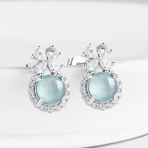 Pendientes de perlas de agua azul de jade natural genuino de grado A, jade de grado hielo, incrustaciones de plata S925, pendientes de estilo femenino. - Product Image 1