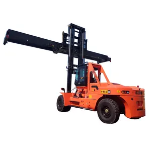 SOCMA 30 forklifts heavy duty forklift empty container handling container spreader attachment