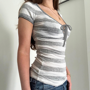 Camiseta de punto a rayas con bloques de color para mujer, cuello redondo, manga corta, estilo casual Y2K, camiseta de verano para mujer - Product Image 4