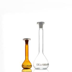 เครื่องแก้วในห้องปฏิบัติการขวดสีน้ำตาลปริมาตร250มล. 500มล. 1000มล. พร้อมจุกพลาสติก - Product Image 1