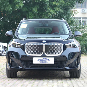 Paquete de diseño iX1 eDrive25L <span class=keywords><strong>X</strong></span> de <span class=keywords><strong>2023</strong></span>, capacidad del motor SUV eléctrico, caja de cambios automática, dirección a la izquierda, opciones de luz oscura - Product Image 2