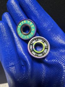 Op Maat Gemaakte Hoge Precisie Skateboard Lager 608 2rs Rechte Rij Chroom Stalen Kogellager Titanium Vergulde Gouden Ring - Product Image 4