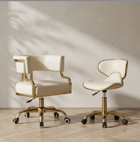 Ensemble professionnel moderne de fauteuil client et tabouret de technicien pour salon, en cuir premium, base dorée robuste, multicolore, pour manucure et ongles