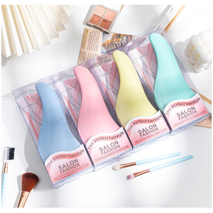 Peigne de <span class=keywords><strong>coiffure</strong></span> Portable Logo personnalisé brosse <span class=keywords><strong>à</strong></span> cheveux peigne démêlant confortable pour cheveux lisses <span class=keywords><strong>à</strong></span> la maison peignes <span class=keywords><strong>à</strong></span> cheveux de mode - Product Image 2