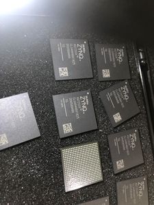 XQ7Z020-1CLG484 XQ7Z020-1CLG484I XQ7Z020-1CLG484Q FPGA Zynq-7000Q 85000 เซลล์ 28nm เทคโนโลยี <span class=keywords><strong>1V</strong></span> 484-Pin CSBGA - Product Image 3