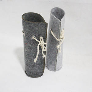 Conception élégante de stockage de vin de feutre portatif gris populaire de stockage polyvalent d'utilisation quotidienne - Product Image 1