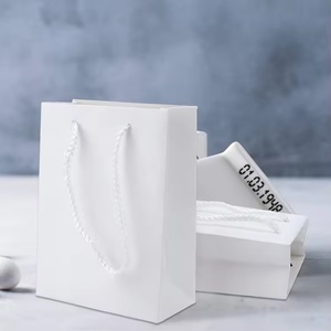 Wholesale Customized Paper Bag for Shopping White Paper Promotion Luxury Shopping Paper Bag With Custom <b>Logo</b> - Product Image 4