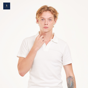Camiseta de gofres de rizo francés informal de manga corta blanca con estampado liso para hombre, para cuello fresca y seca, diseño de negocios a la moda sostenible - Product Image 2