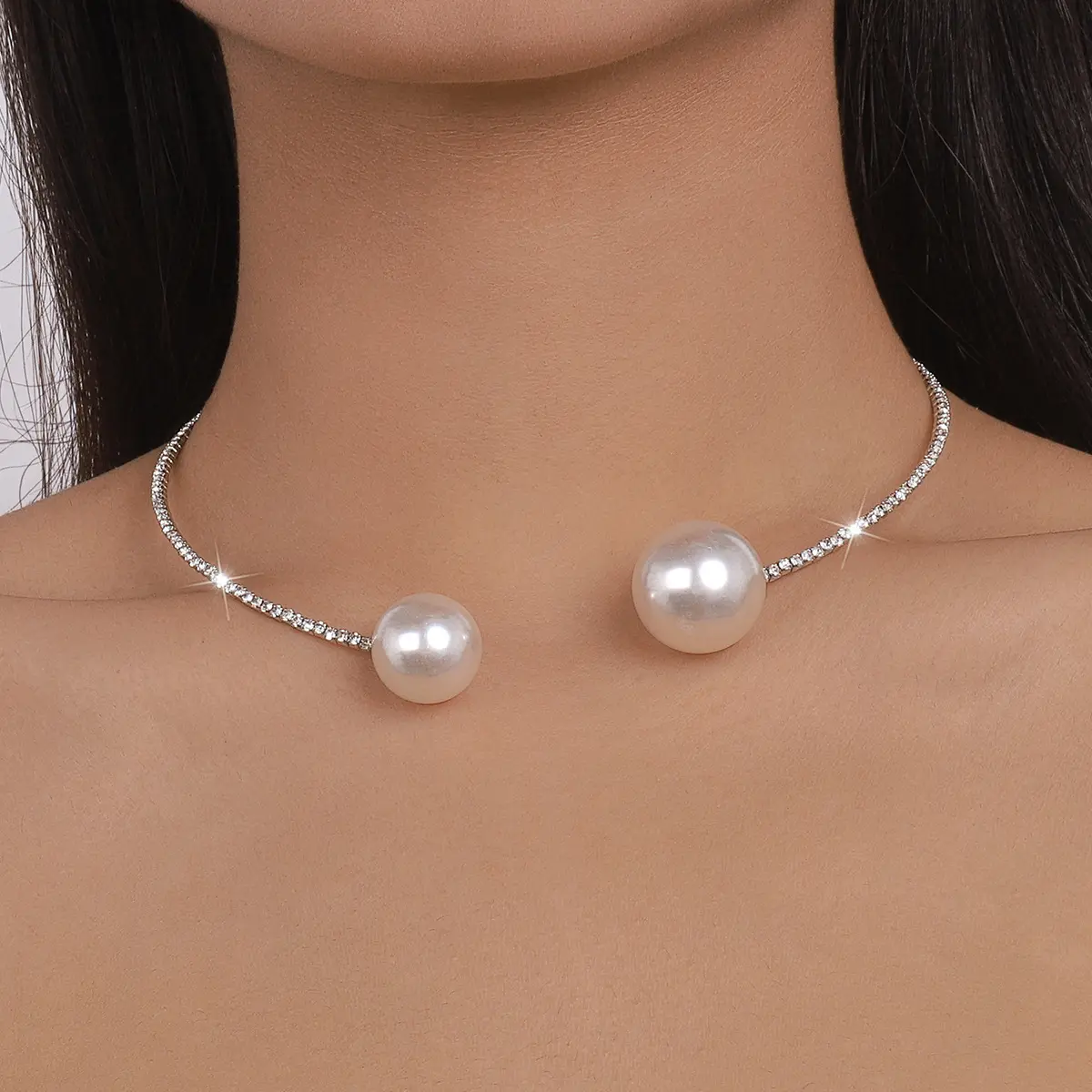 2023 Mode Romantische zu öffnende Strass Perle Choker Halskette Frauen Schmuck Großhandel