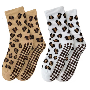 Wholesale Custom Print Pink Leopard Grip <b>Socks</b> – New Fashion Jacquard Embroidery Yoga Pilates <b>Socks</b> for Women Fitness - Product Image 4