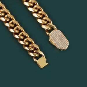 Cadena Cubana Personalizada de Acero Inoxidable con Baño de Oro PVD de 18K, Estilo Hip Hop, Pulseras de Eslabones Cubanos Miami con Cierre de Botón CZ Iced Out - Product Image 2