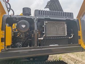 Excavatrice Volvo EC300 d'occasion authentique, qualité supérieure et faible nombre d'heures, meilleur prix à vendre, faible nombre d'heures, prix abordable - Product Image 5