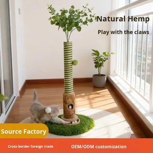 Tiragraffi per Gatti Grande in Legno e Albero per Gatti con Giocattolo, Design Natalizio Multifunzione, Confezione in Cartone Anti-Perdita - Product Image 2