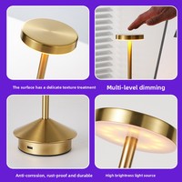 Lampe de table LED créative haut de gamme en métal, rechargeable, en forme de I, pour chambre, restaurant, bureau