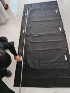 Sac de transport pour cercueil en tissu non tissé, style européen, économique, avec six poignées, et accessoires de cercueil personnalisables pour les cérémonies - Product Image 3