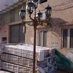 European Style Garden Lamp Outdoor <b>Lighting</b> For Courtyard And Street Use - Product Image 1