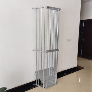 Support de <span class=keywords><strong>foin</strong></span> d'angle galvanisé à chaud Accessoires de décrochage stables pour chevaux Support de mangeoire de <span class=keywords><strong>foin</strong></span> robuste pour une utilisation agricole - Product Image 2