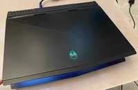 Laptop WXR 15 R4, con Intel Core I7-8750H, 16GB di RAM e 256GB di Memoria, Laptop di Seconda Mano