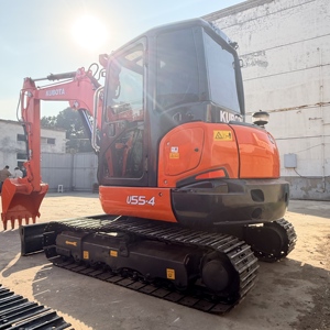 รถขุดตีนตะขาบ Kubota U55 มือสองแท้ 100% ขนาด 5 ตัน พร้อมบุ้งขุด เครื่องยนต์และปั๊ม Kubota ได้รับการรับรองมาตรฐาน EPA และ CE - Product Image 1